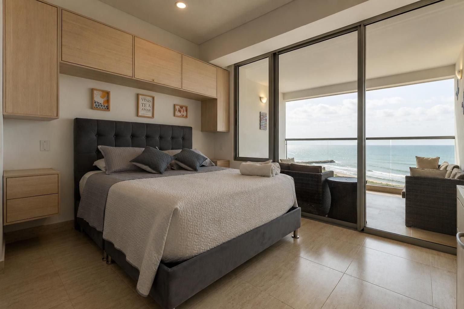 Skyline Haven Apartamento